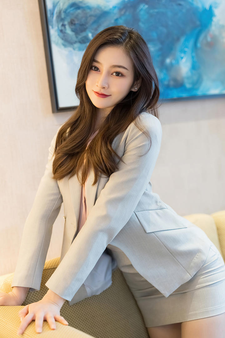 韩国极品美女空姐大尺度写真图片