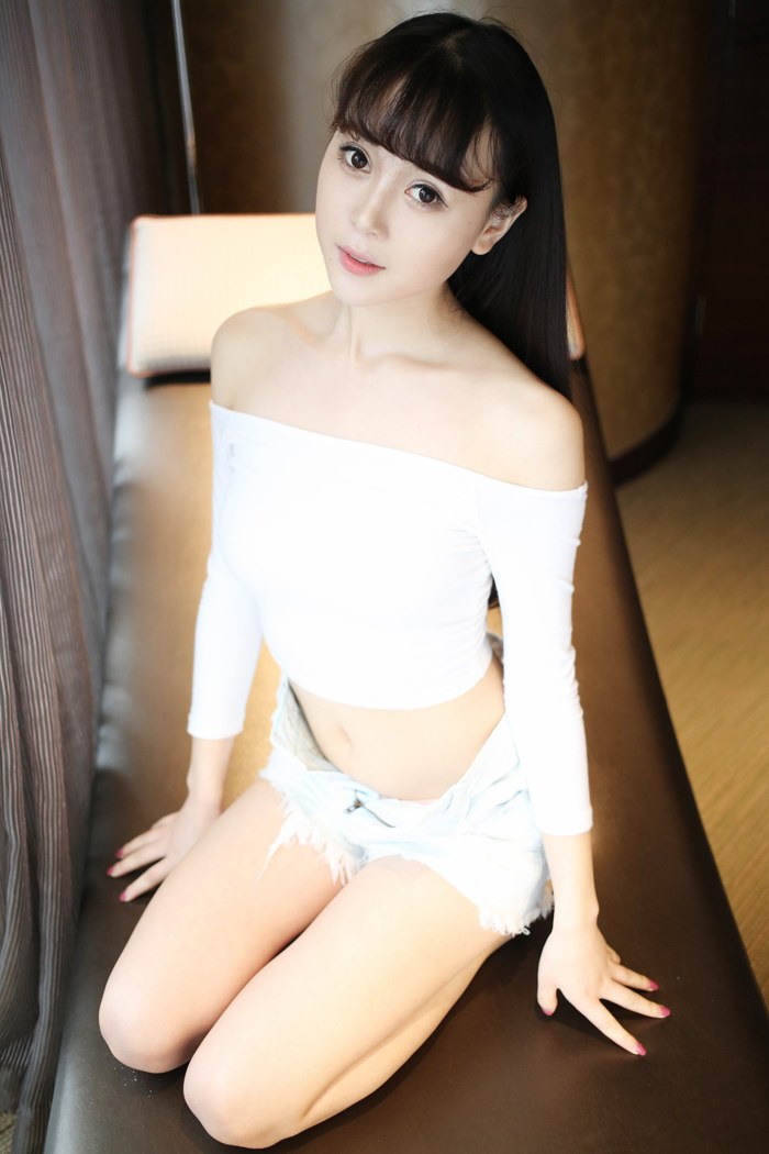美媛馆清纯美女赵小米Kitty内衣诱惑第二套私房写真