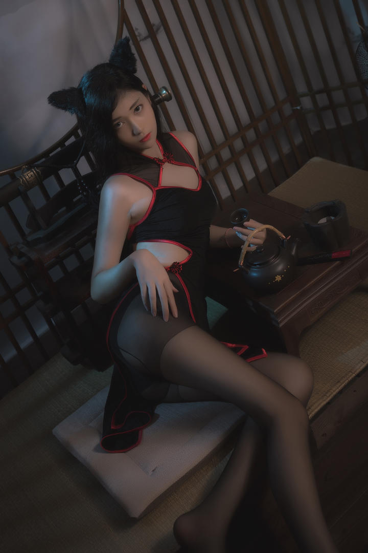 极品mm131另类丝袜美女艺术写真