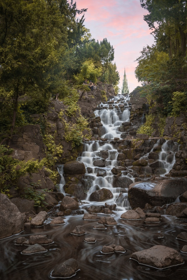 绿色原生态山水风景图片