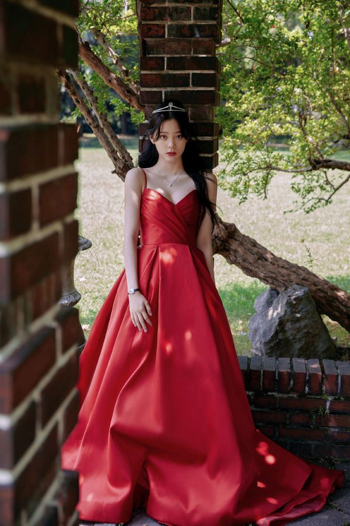 台湾美女明欧阳娜娜写真图片