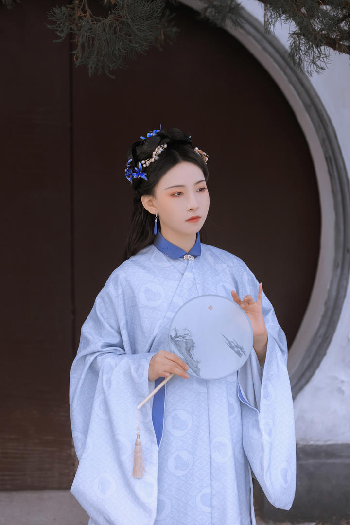 温柔气质大家闺秀中国古装美女壁纸图片大全