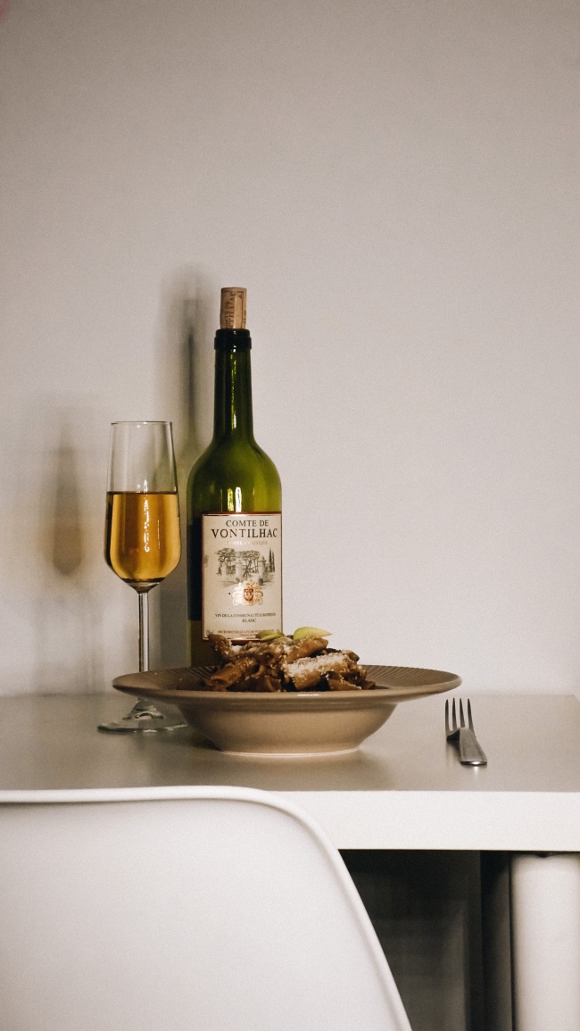 香槟美酒美食图片