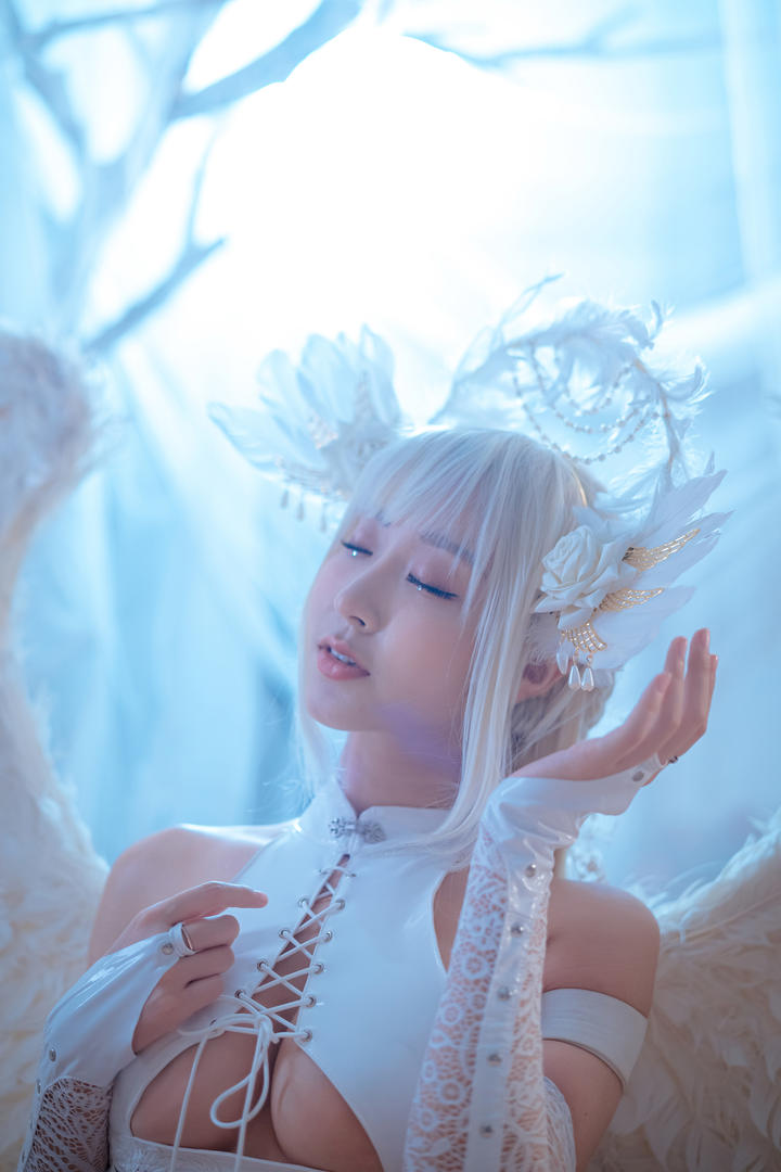 gogo国模人体美女高清艺术照图片