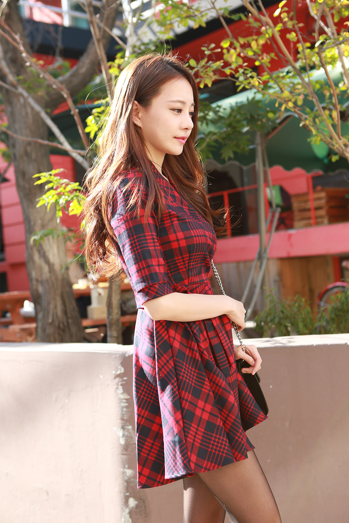 超清韩国极品气质女神金敏英户外写真图片