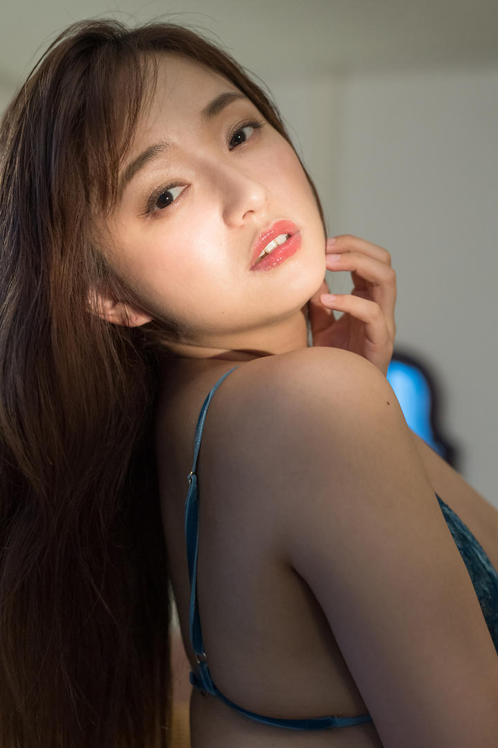 超清日本成熟美女特写图片