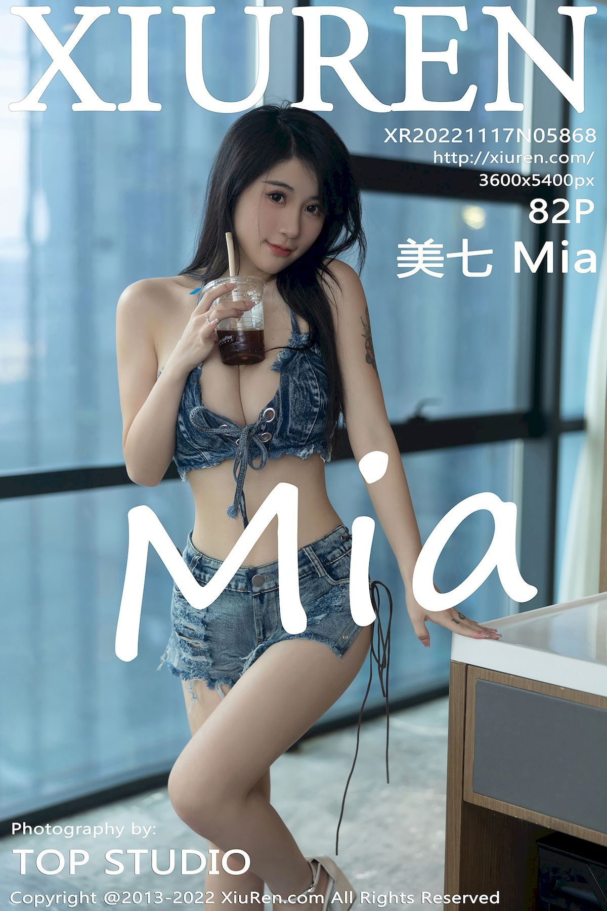 秀人网美女模特美七Mia牛仔上衣短裤惹火身段性感写真