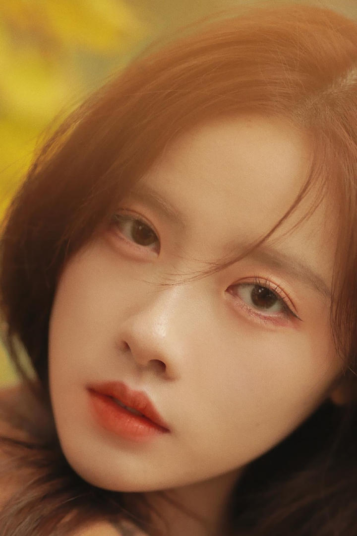 清纯校花美女写真图片