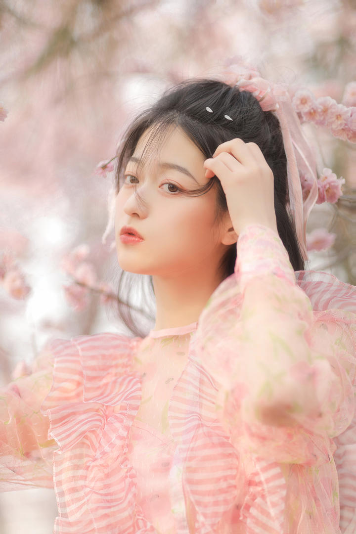 清新甜美可爱女生高清手机壁纸大全