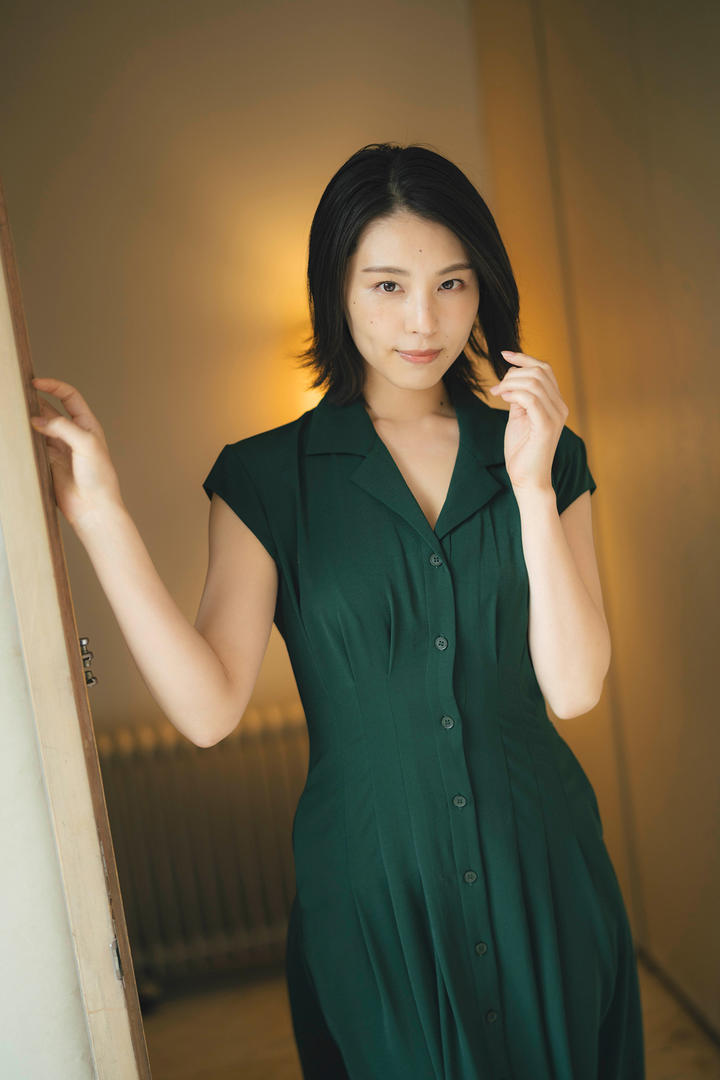 日本成熟短发美女套图