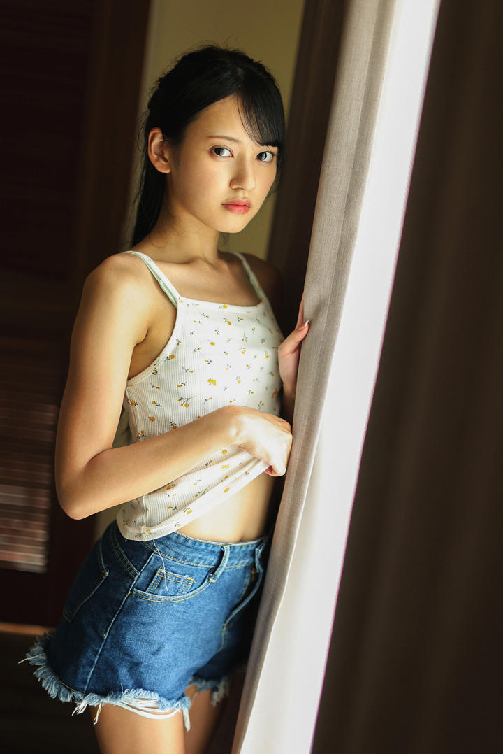 在线免费下载日本极品粉嫩美女MM图库
