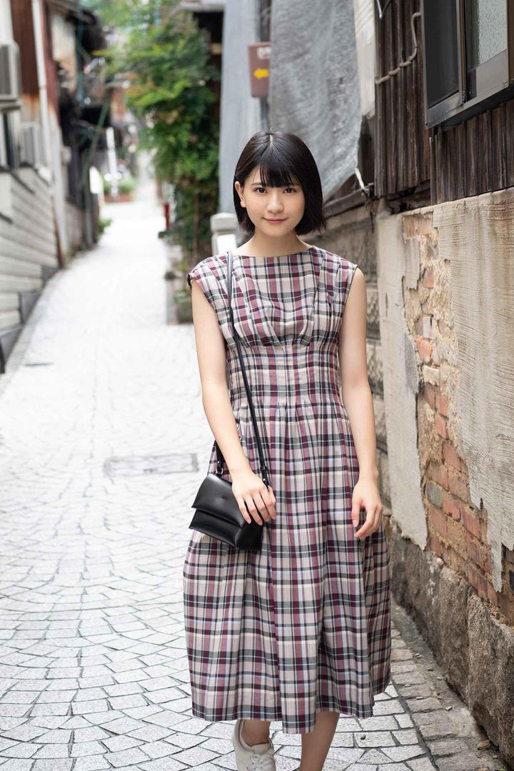 清纯日本伦理片美女希志绝色图