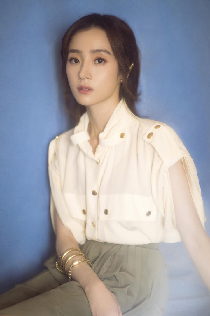 高清气质美女明星胡冰卿图片