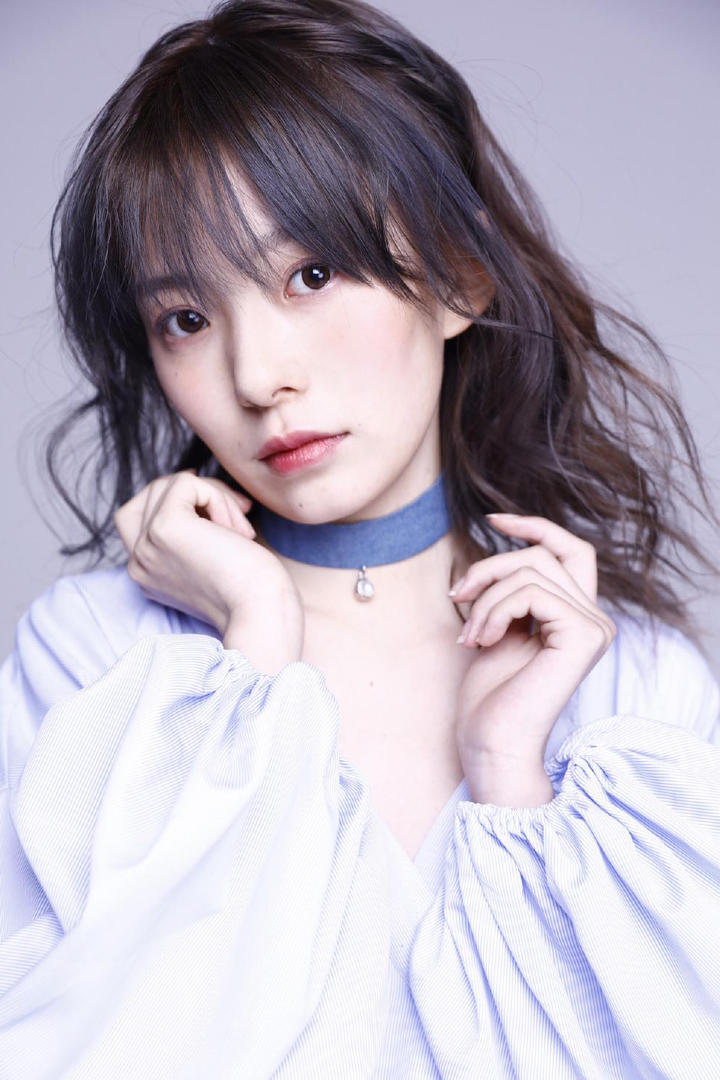 中国美女明星陈卓璇写真图片