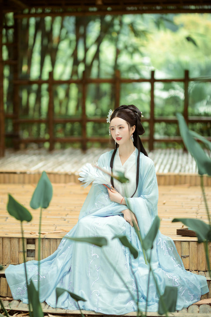 唯美高清甜美古装美女手机壁纸图片大全