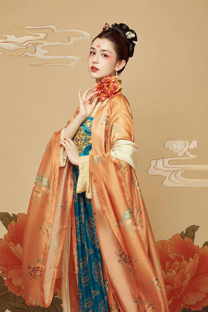 敦煌飞天女神艺术照