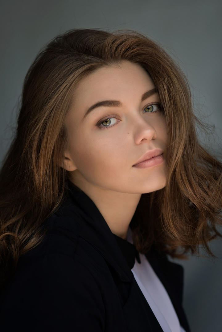 欧美美少女艺术写真图片