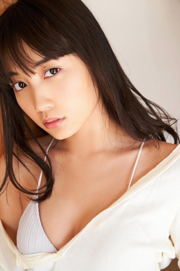 清纯日本美女高清手机壁纸大图