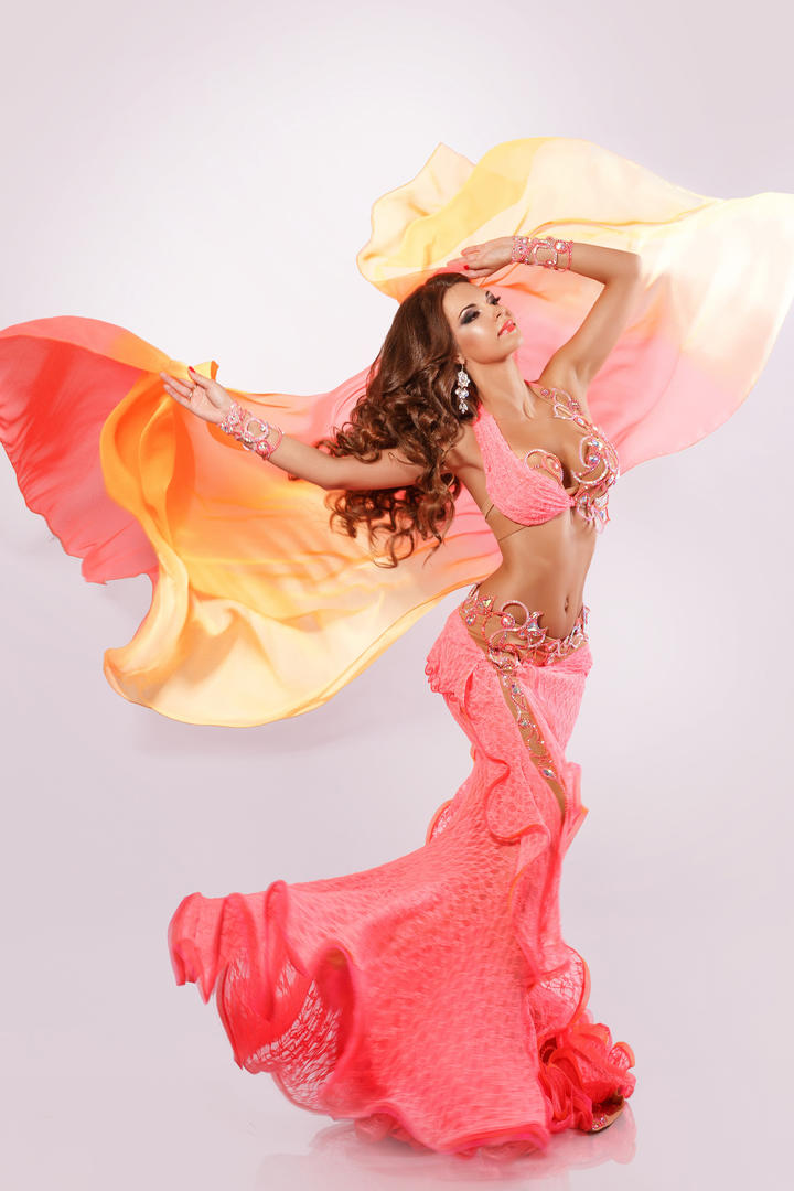 4K高清印度性感美女跳舞艺术写真图片