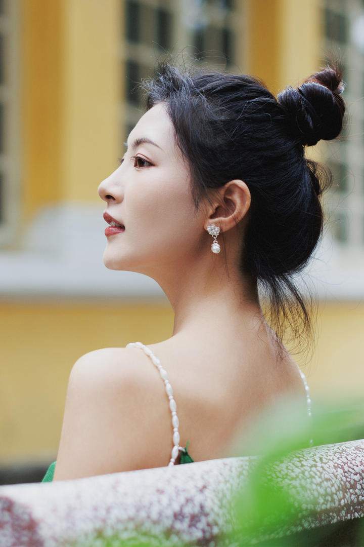扎着丸子头的清纯唯美小清新女生头像图片大全