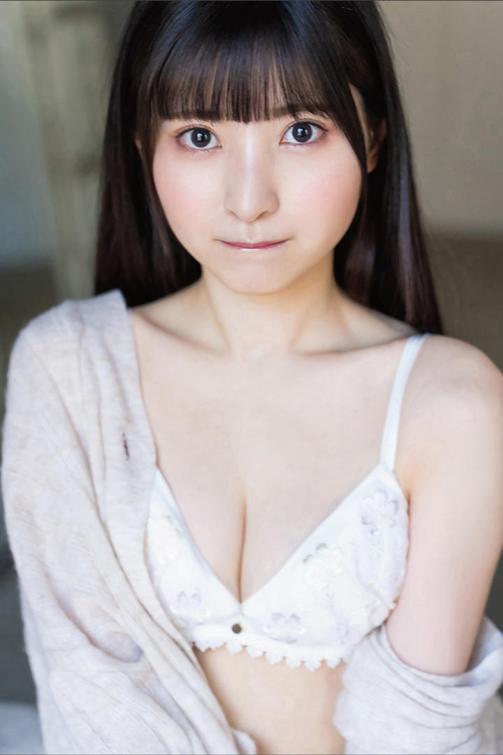 清纯可爱日本内衣少女萌萌的