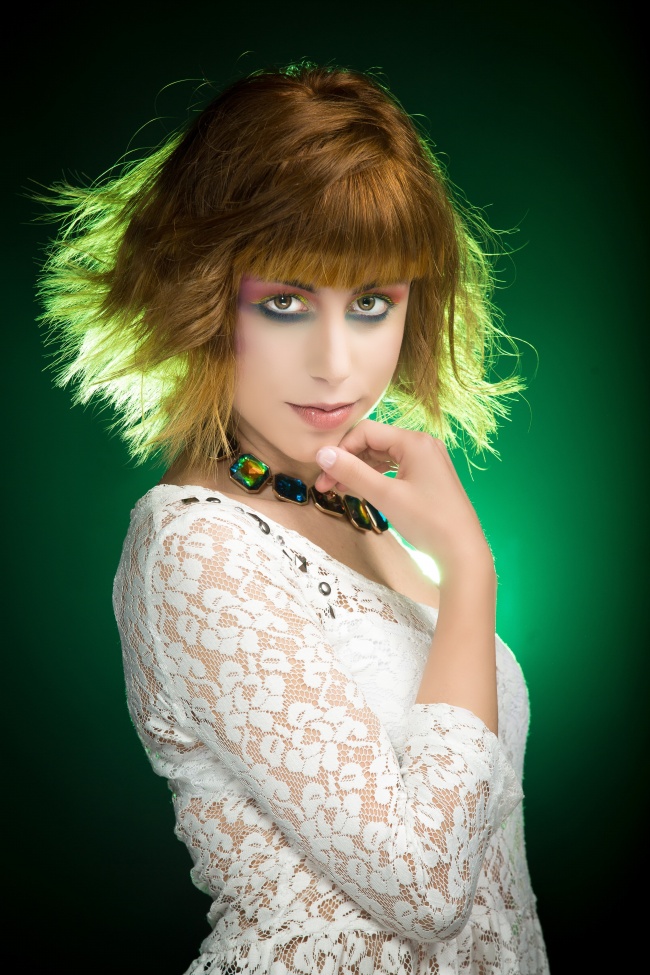 时尚个性美女短发发型图片