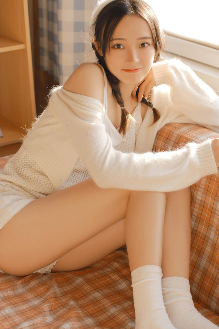 性感美少女艺术写真照