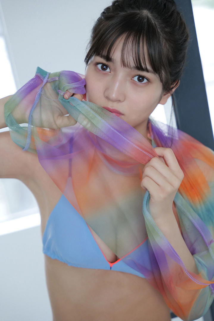 2048社区清纯日本比基尼美女图片大全