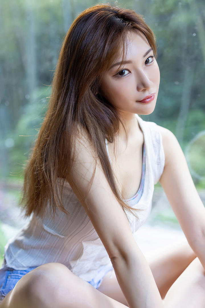 好看的中国美女小狐狸美女壁纸免费下载