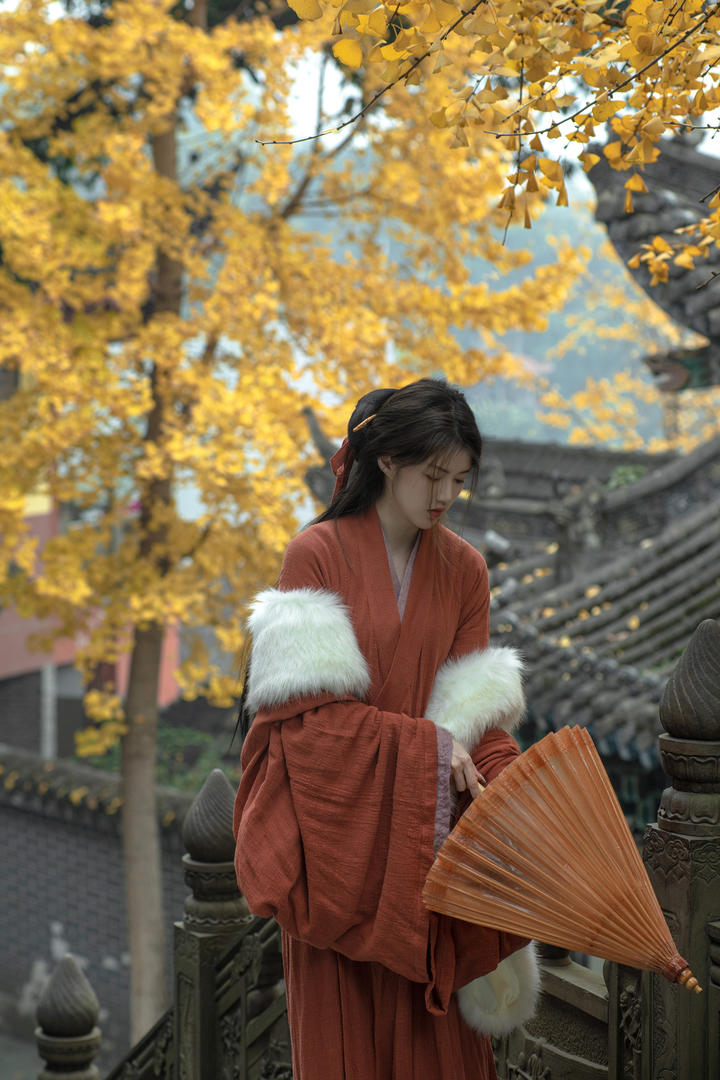 精品国产99秀人网古装美女艺术照写真集