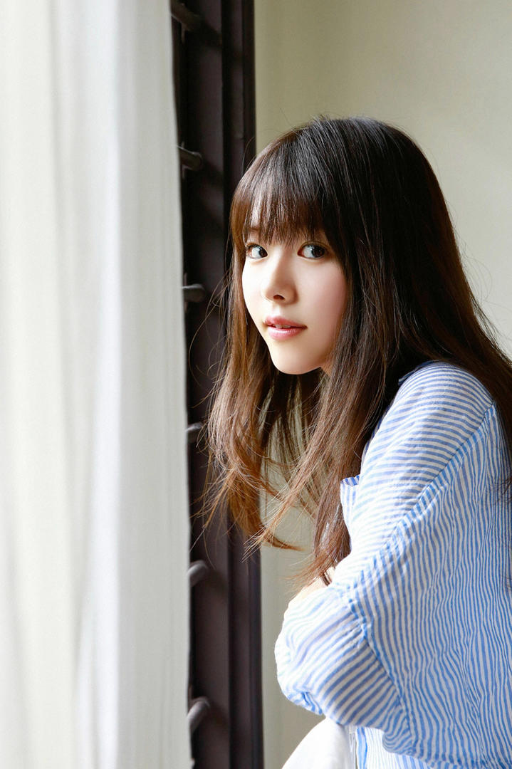 日本清纯漂亮的女生图片