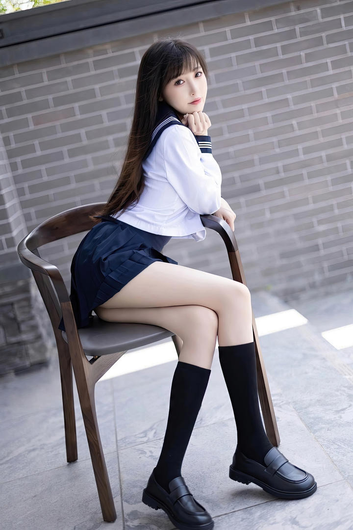 JK制服超短裙美腿美女学妹林星阑制服诱惑写真图片