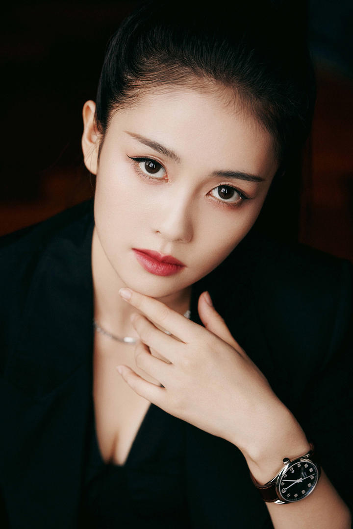 时尚美女明星白鹿高清明星壁纸图片大全