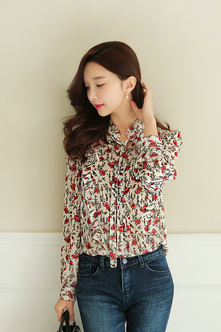 穿着花衬衫的韩国美女朴秀妍图片