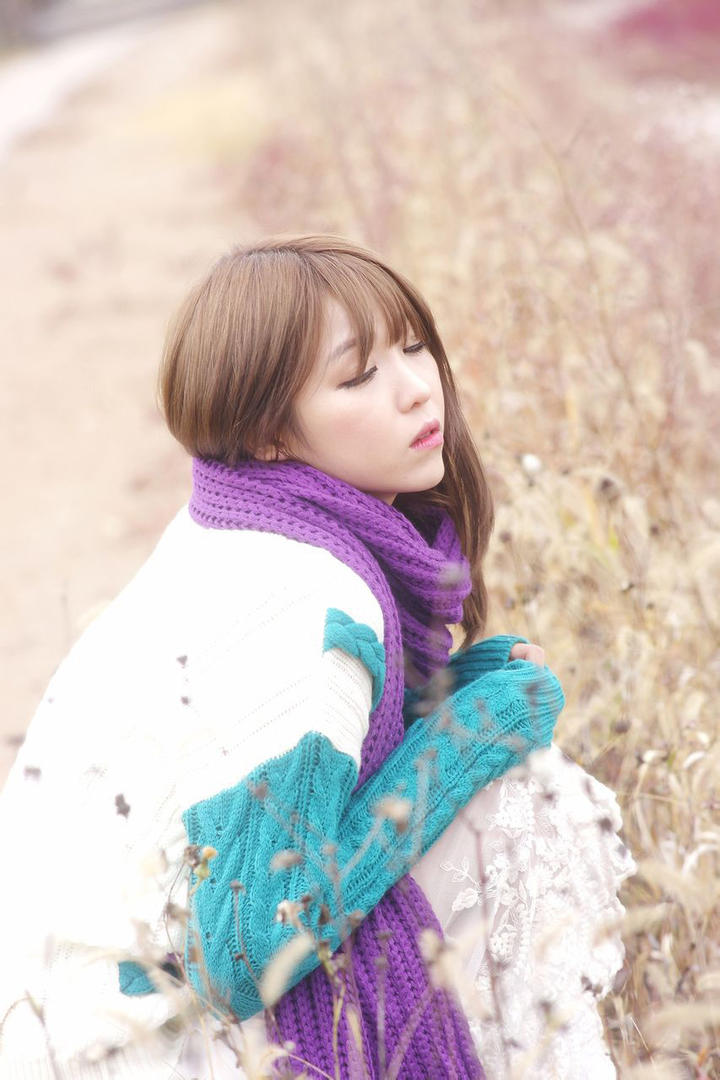 高清户外韩国美女李恩慧写真