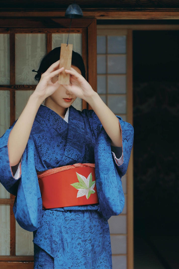 超高清日本和服小姐姐写真套图