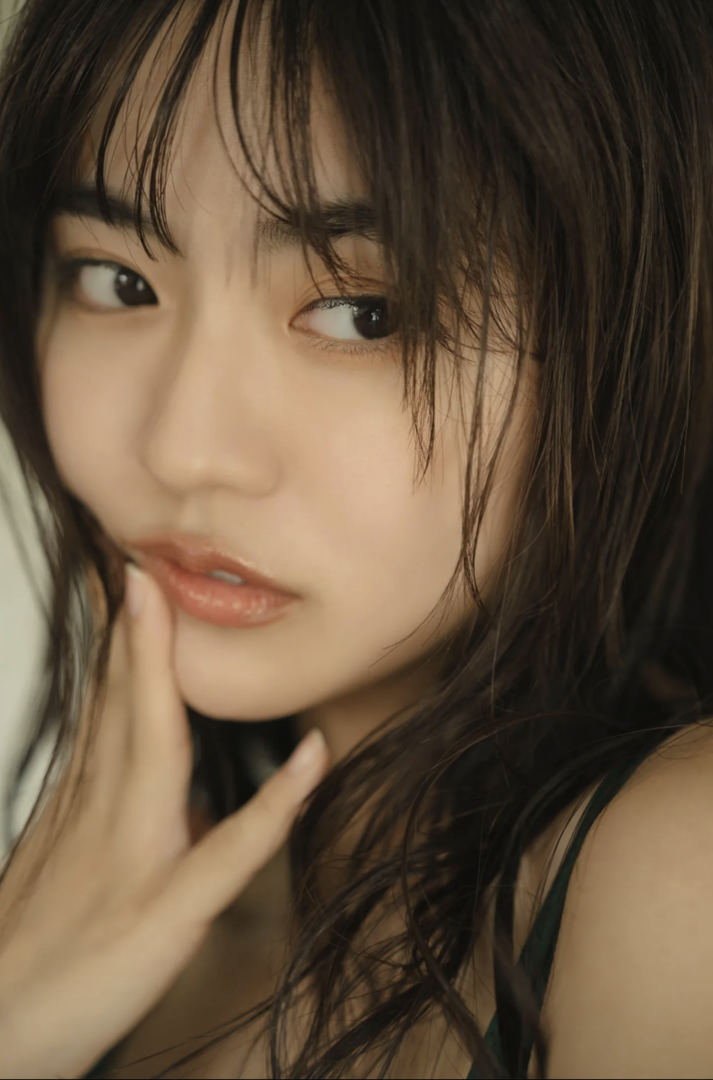日本成熟AV女优大胆人体艺术特写图片