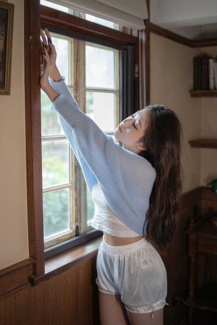 抖音美女主播艺术照