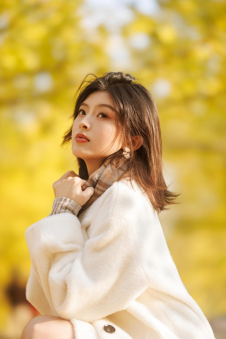 4K清纯美女秋日摄影写真合集