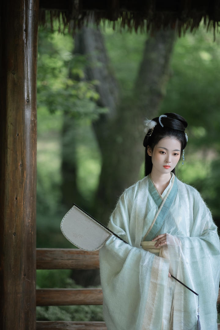 清秀靓丽的汉服女神古风女生壁纸图片大全
