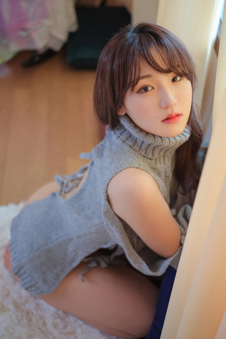 日韩漂亮女神GOGOGO手机高清在线观看图片