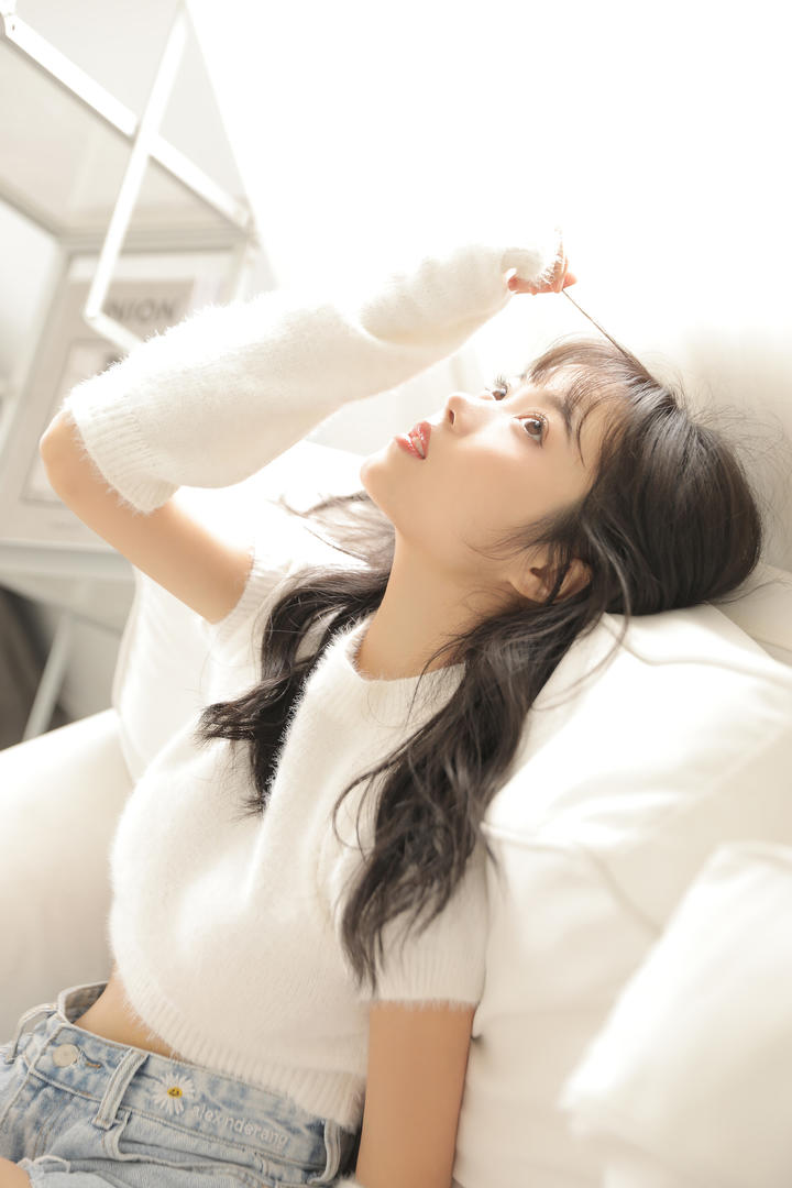 天真可爱的纯情少女美女写真图片大全