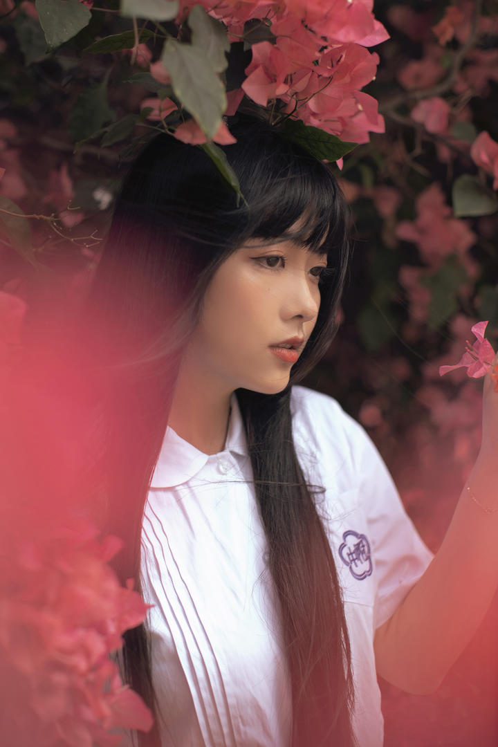 清纯的女学生黄子卿高清写真图片