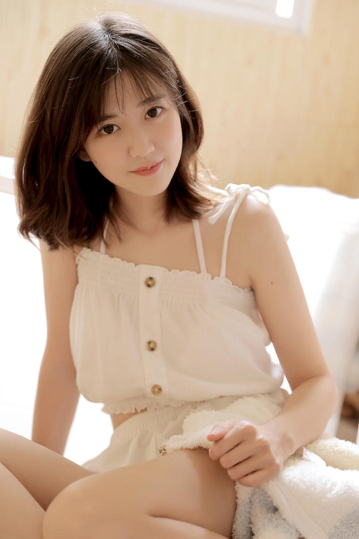 清纯唯美甜美美女学生美照