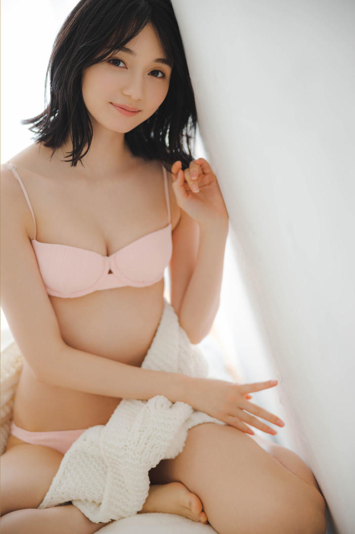 日本清纯内衣美女mm摄影图片