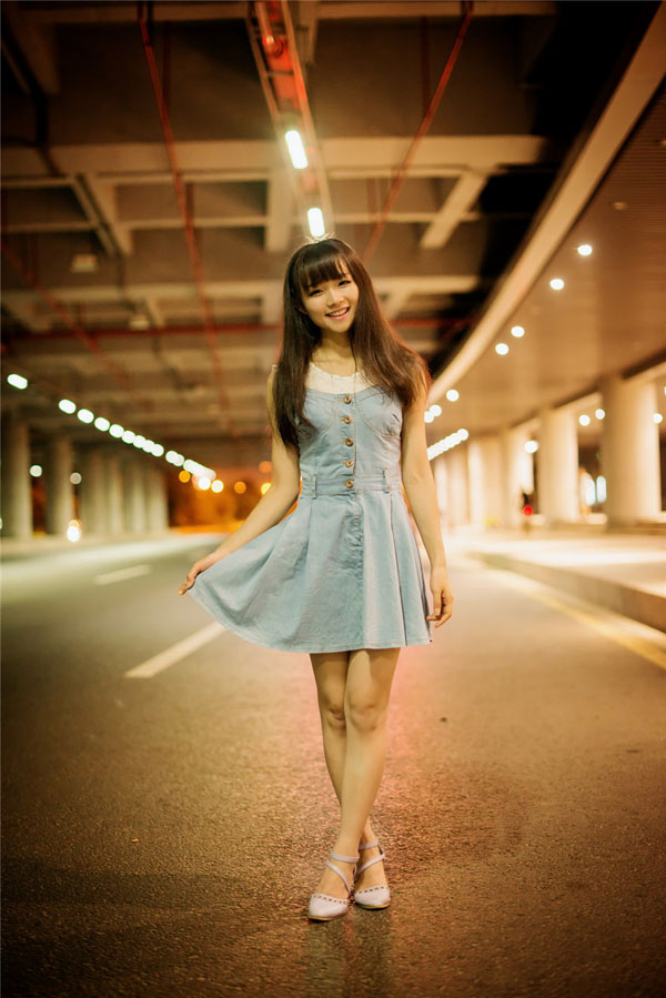 阳光美女琪琪唯美清纯写真