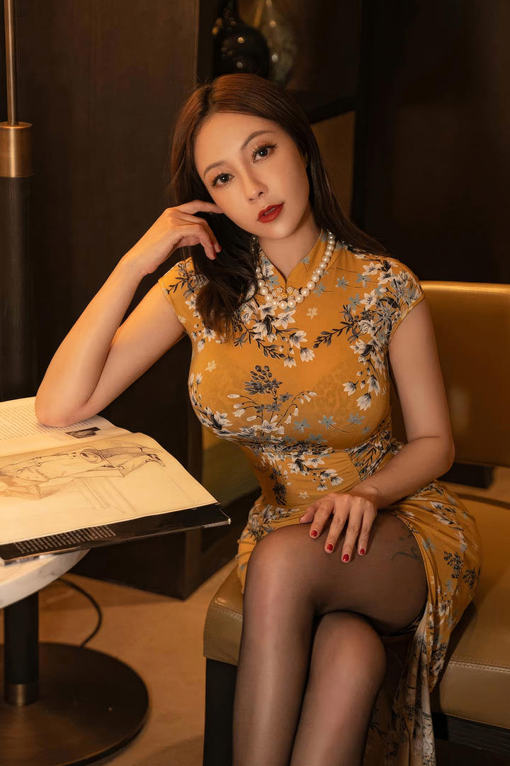 国产精品久久久久久旗袍黑丝美女性感图片