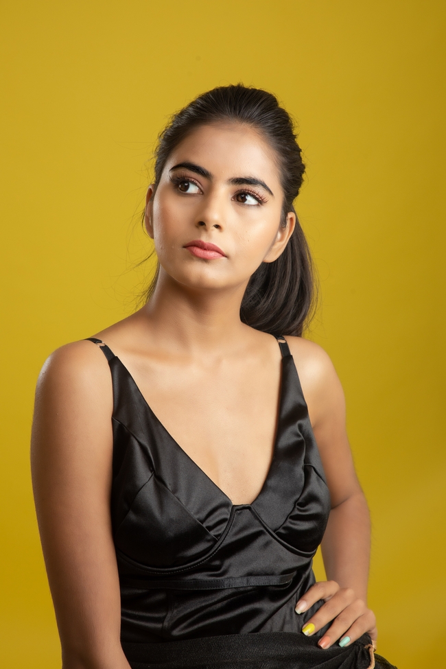 时尚美丽MM131美女模特人体写真图片