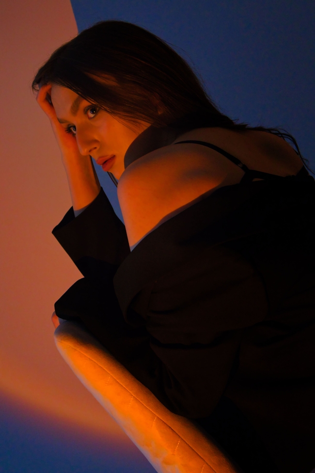 性感西西人体模特写真艺术摄影图片