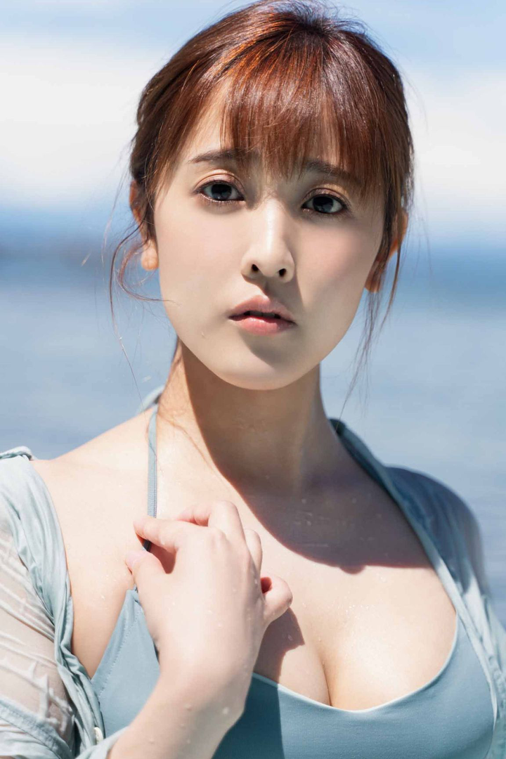 日本爆乳大胸美女高清特写图片